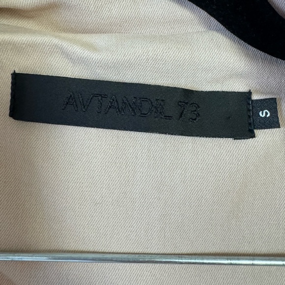 Designer AVTANDIL-73 Beige Jacket in Size Small - Picture 9 of 16